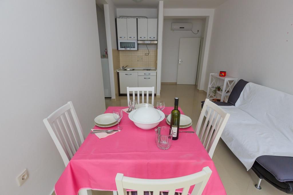 רוגוזניצה Apartments Rogulj חדר תמונה