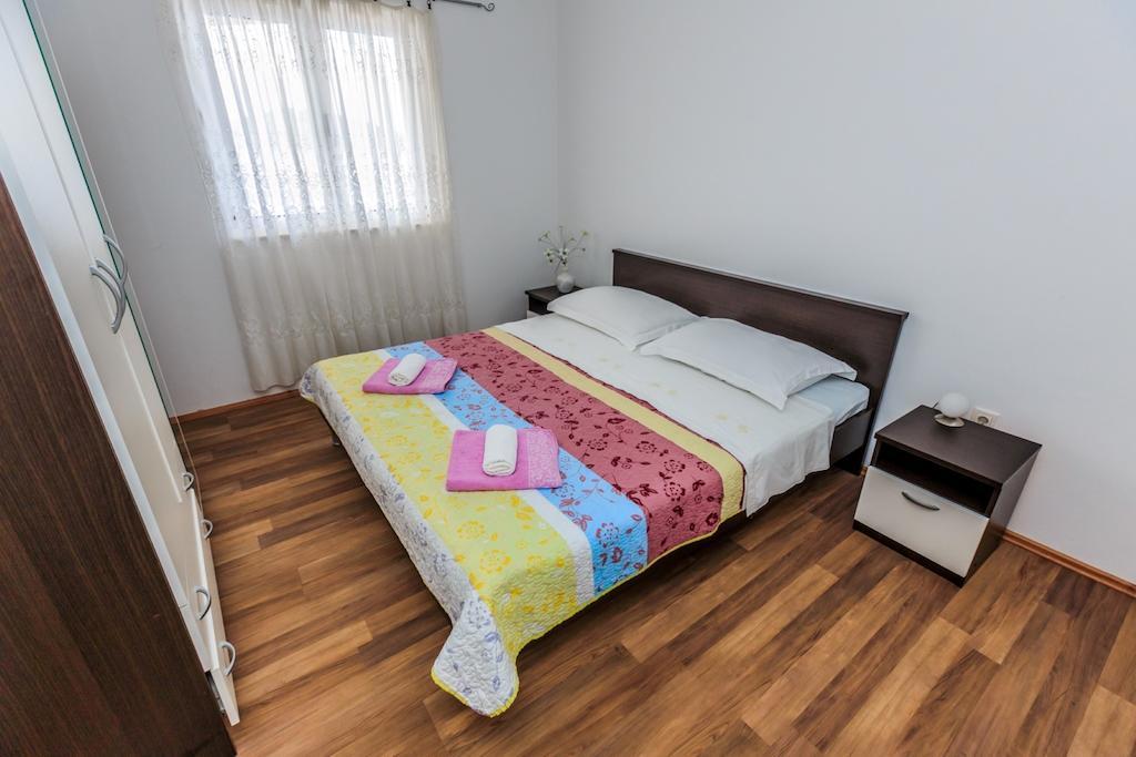 רוגוזניצה Apartments Rogulj חדר תמונה
