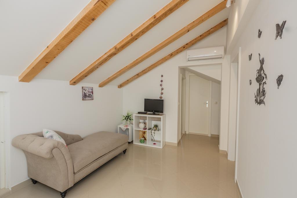 רוגוזניצה Apartments Rogulj חדר תמונה